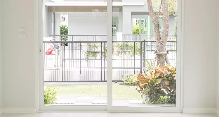 Balcony Screen Door Repair in Campbell, CA
