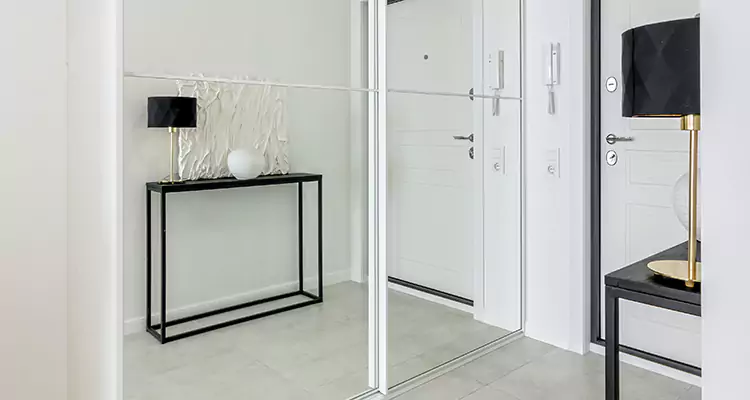 Mirrored Bifold Closet Doors Repair in Campbell, CA