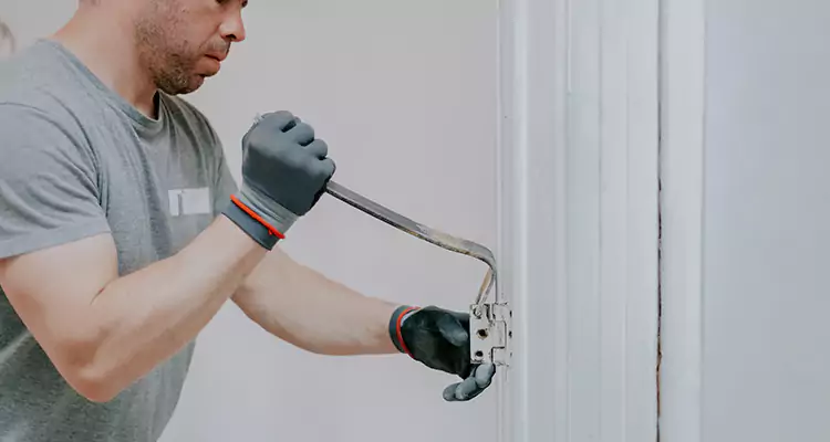 Cracked Door Jamb Repair in Campbell, CA