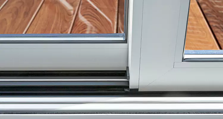 Patio Doors Leaking Water Issue Repair Services in Campbell, CA