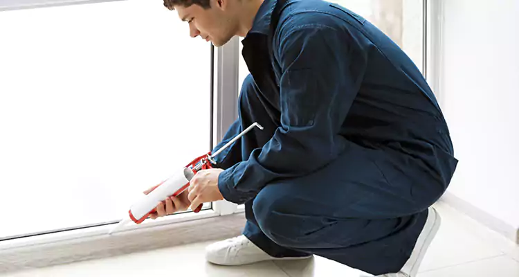 Window Glass Caulk Repair in Campbell, CA