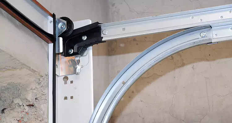 Maintain Liftmaster Garage Door Off Track in Campbell, CA