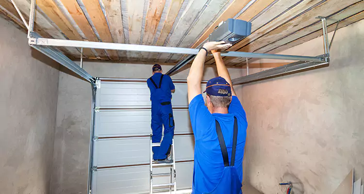Garage Door Opener Technician in Campbell, CA